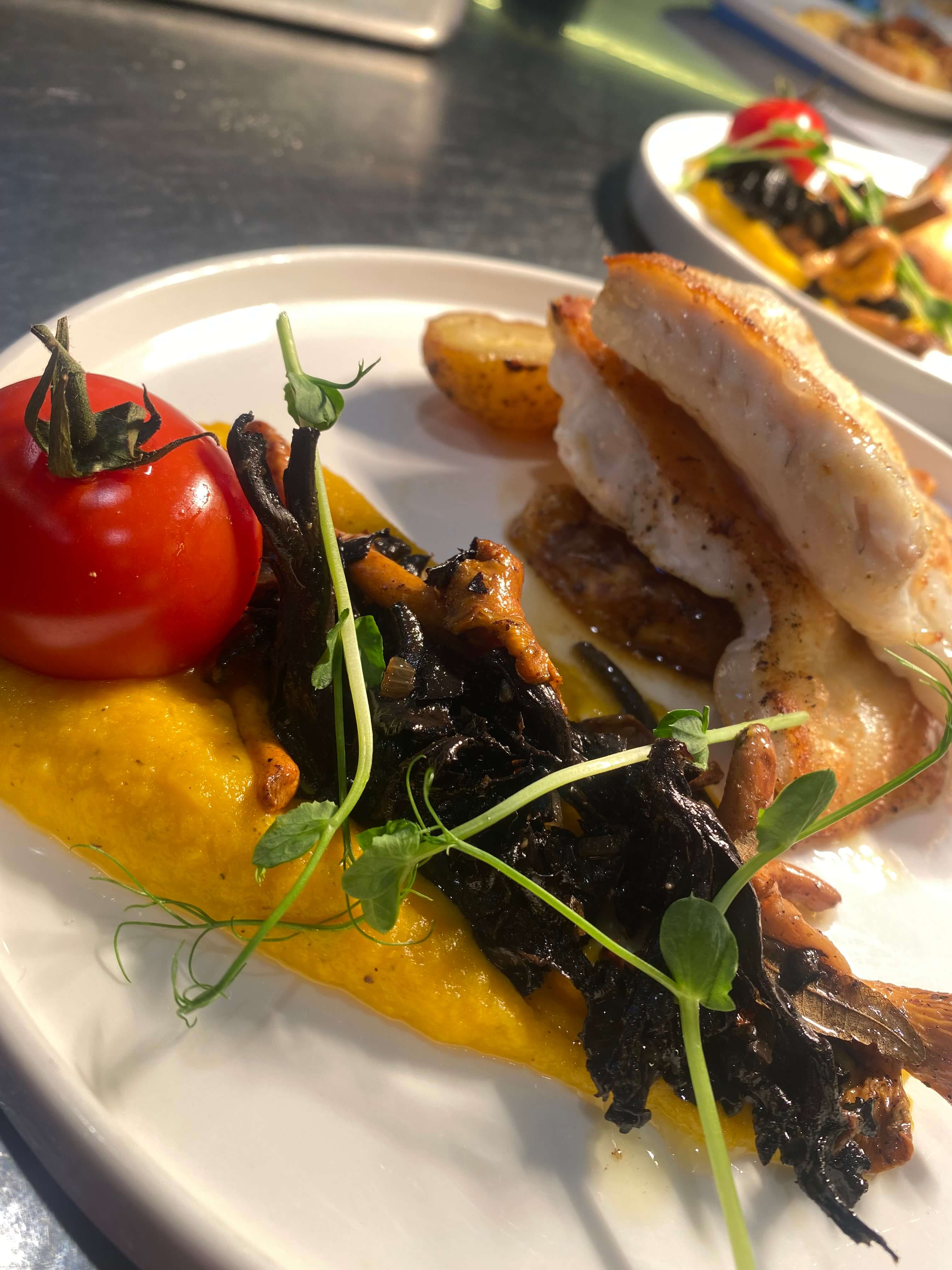 Restaurant Au P'tit Bonheur menu hero